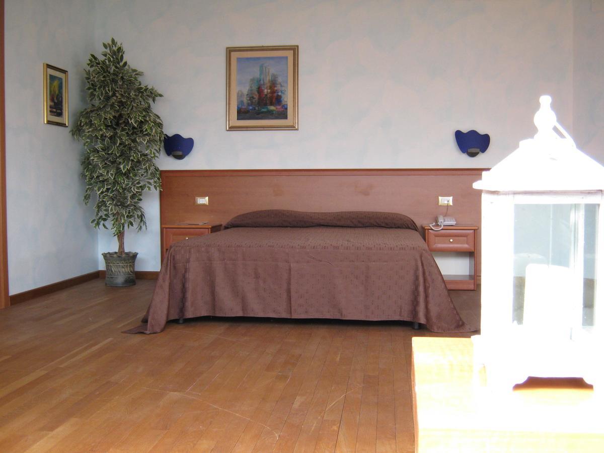 Hotel Villa D'Evoli Castropignano Екстериор снимка